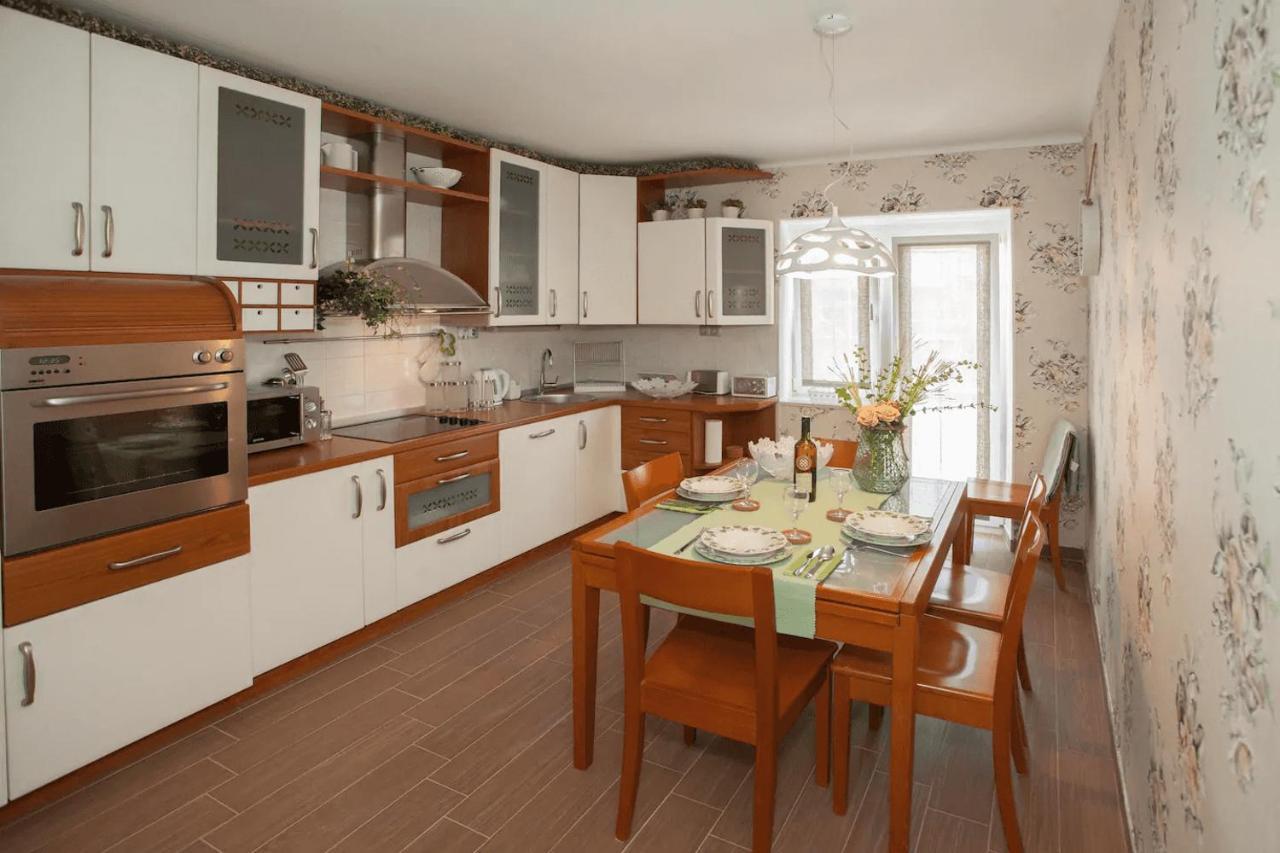 Beach Apartment Butterfly With Sea View Split Exterior foto